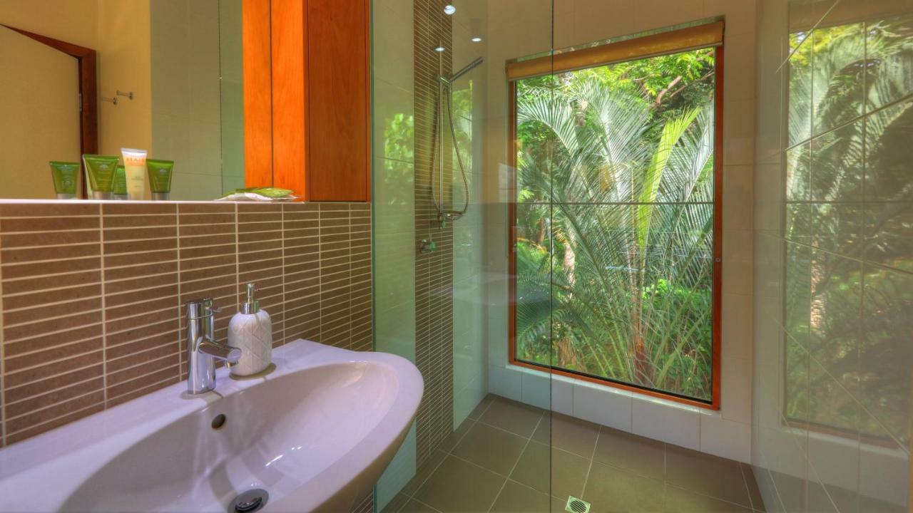 Montville Ocean View Cottages Екстериор снимка