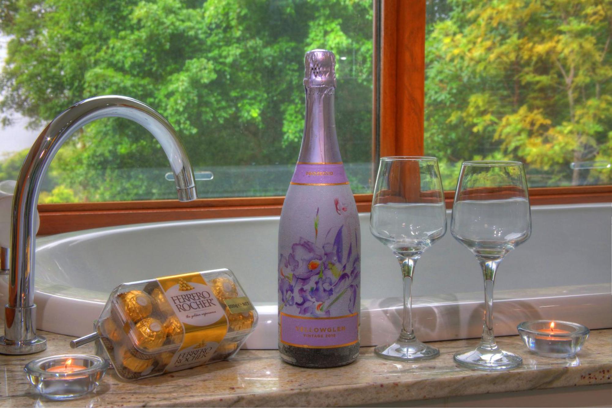 Montville Ocean View Cottages Екстериор снимка