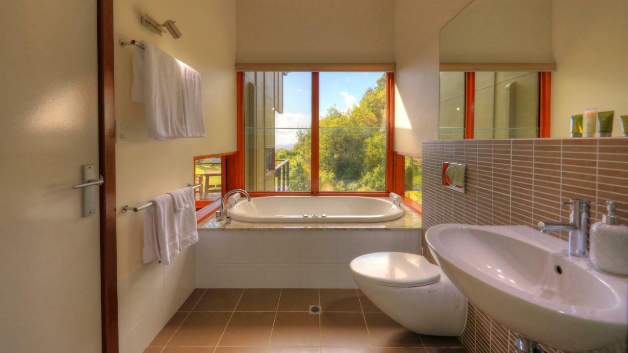 Montville Ocean View Cottages Екстериор снимка